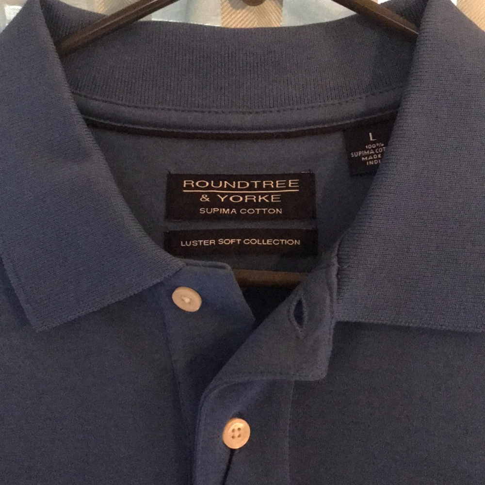 Roundtree & York polo style shirt